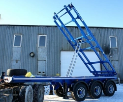 Truck Semi-Trailer 931913 with Pneumatic or Spring-Balanced Suspension