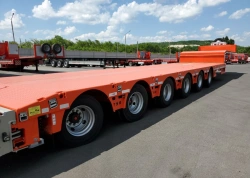 Sliding Semi-Trailer MANAC 6S0U3N for Heavy Cargo Transport
