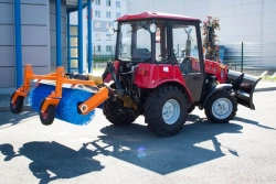 Municipal Cleaning Machine for Street and Road Maintenance, Model Belarus-320.4MK