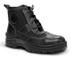 Special Protective Footwear with Leather and Textile Upper for Thermal Risks