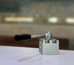 Directional Hydraulic Distributor R1NR90/3AA00B03