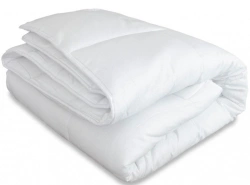 Cotton and Synthetic Fabric Blankets with Cotton Filling