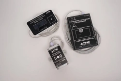 Light Fixture Registration Device with Information Panel and GPS Check (TIS 8.6.0.00.000-02)