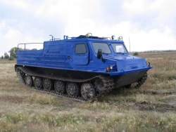 High-Mobility Snow and Swamp Vehicle GT-TR-01