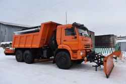 Combined Road Sweeper DMC-40F1 on KAMAZ 43118-50 Chassis