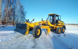 Heavy-Duty Motor Grader for Earthworks ELAZ G20 Model G201
