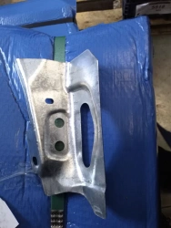 Right Door Bracket for Enhanced Body Rigidity 9830649580