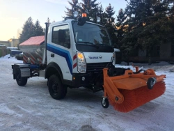 Multifunctional Road Machine