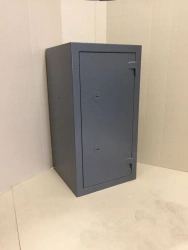 Metal Safes with Class III Burglary Resistance SF