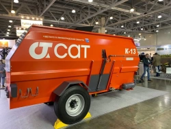 Feed Mixer-Dispenser K13 for Efficient Animal Feed Management