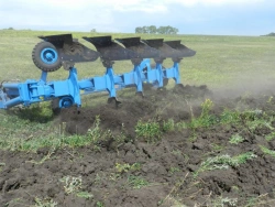 PERESVET PПО-5-35 Semi-mounted Reversible Plow