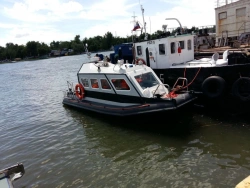 Multi-Purpose Boat RIF75SK Execution 2 (Closed)