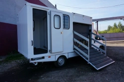 Diesel Truck for Animal Transportation, Model 47060J on KAMA Chassis