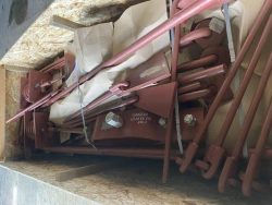 Pipeline Suspension Systems for Alignment and Concentration Ratio Regulation, Model 171.20.217 VS