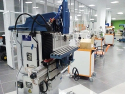 SF676 Milling Machine for Flat and Shaped Surfaces, Model SF676-300/5-40AT5-0-0-TR