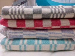 Cozy Cotton Blanket for All Seasons