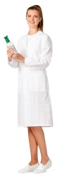 Women's Straight Silhouette Robe with Button Closure and Pockets Model 4.803